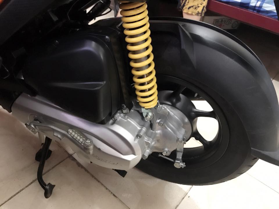 Honda Zoomer X 110fi den cam trum men chinh chu - 10