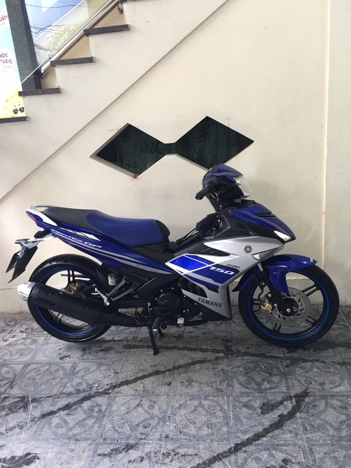 Ban Yamaha Exciter 150cc phien ban GP xanh trang