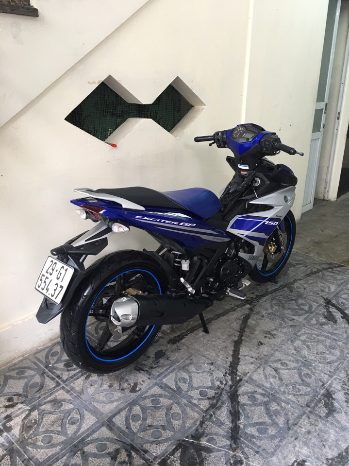 Ban Yamaha Exciter 150cc phien ban GP xanh trang - 4