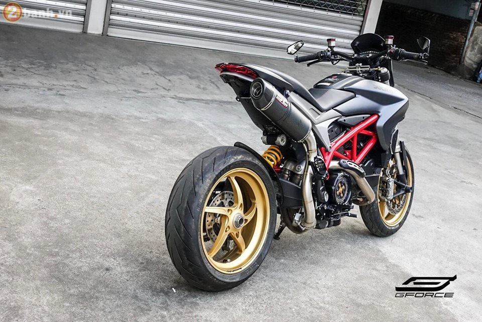 Ducati hypermotard 821 đẹp hơn trong bản độ hồi sinh sau tai nạn