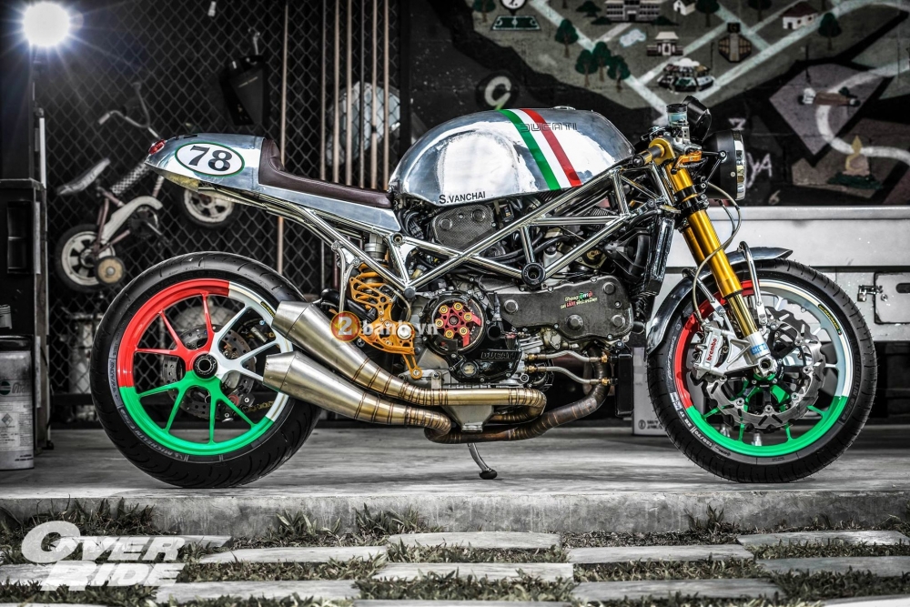 Huyen thoai Ducati Monster 900 lot xac day an tuong voi phien ban Cafe Racer - 2
