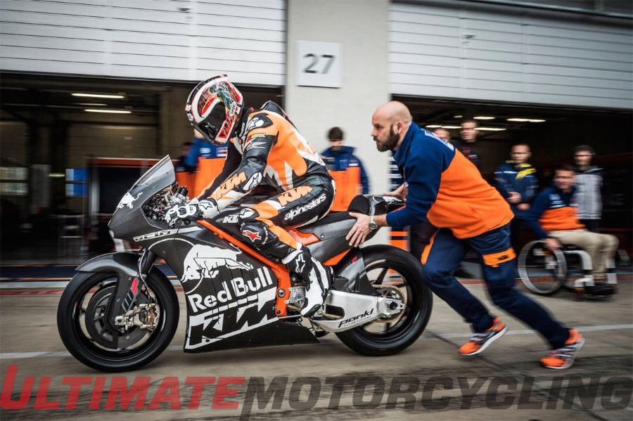 MotoGP Cac tay dua cua KTM Factory Racing da cam thay kha hai long du chua co diem - 2