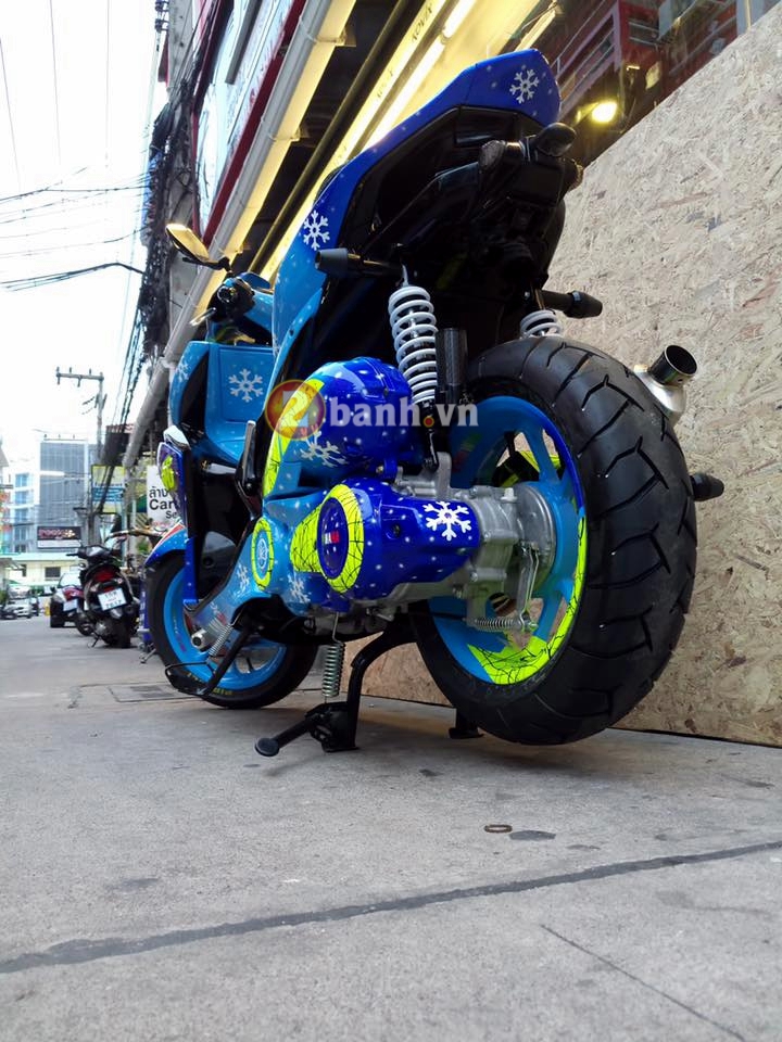 Yamaha Aerox 155 day ca tinh va manh me voi phien ban Mua Dong - 4