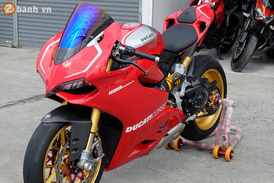 Ducati 1199 Panigale R von da dinh nay cang tuyet voi hon trong ban do cuc chat - 5
