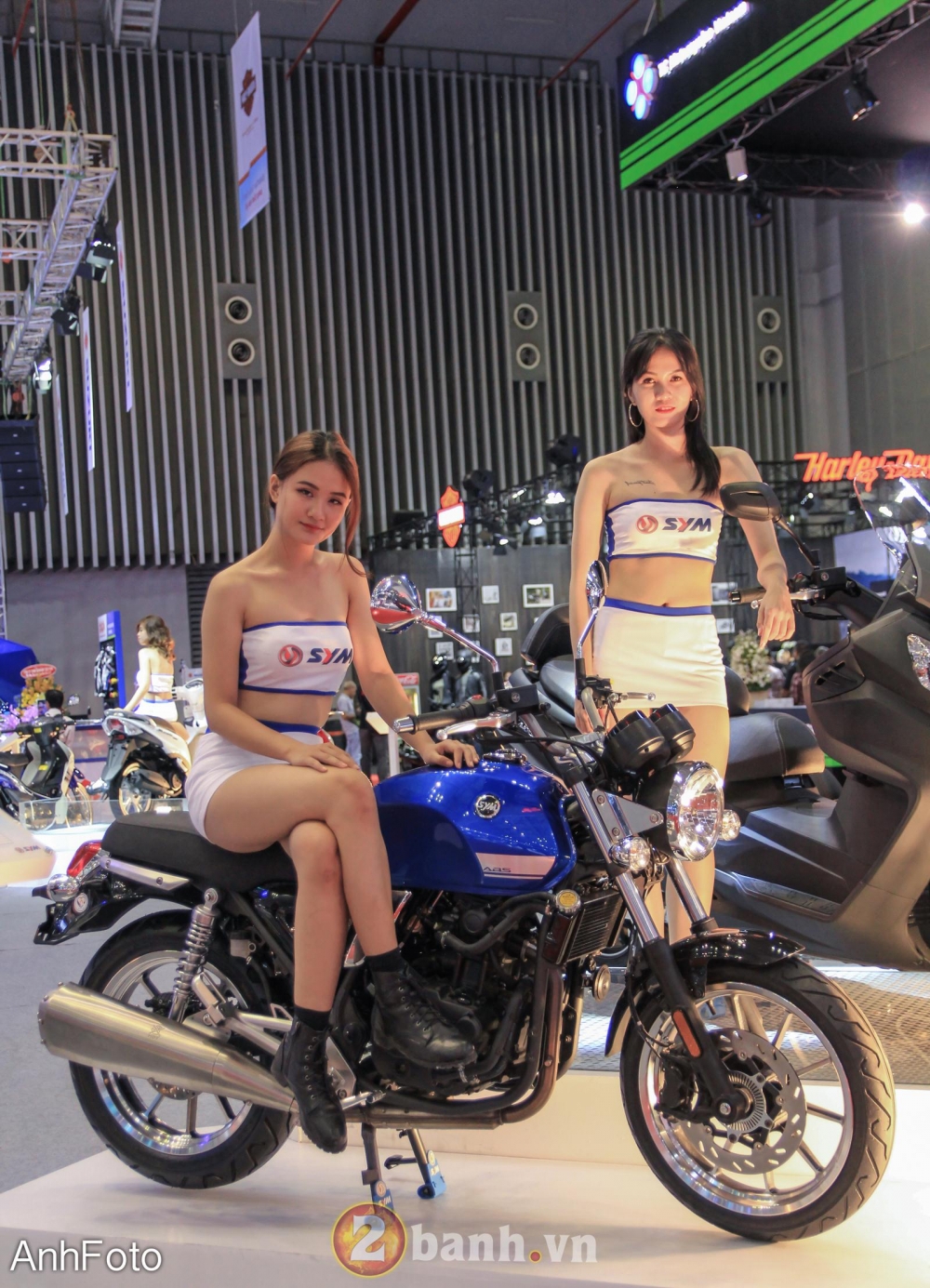 50 co gai hot nhat VietNam Motorcycle Show 2017 - 40