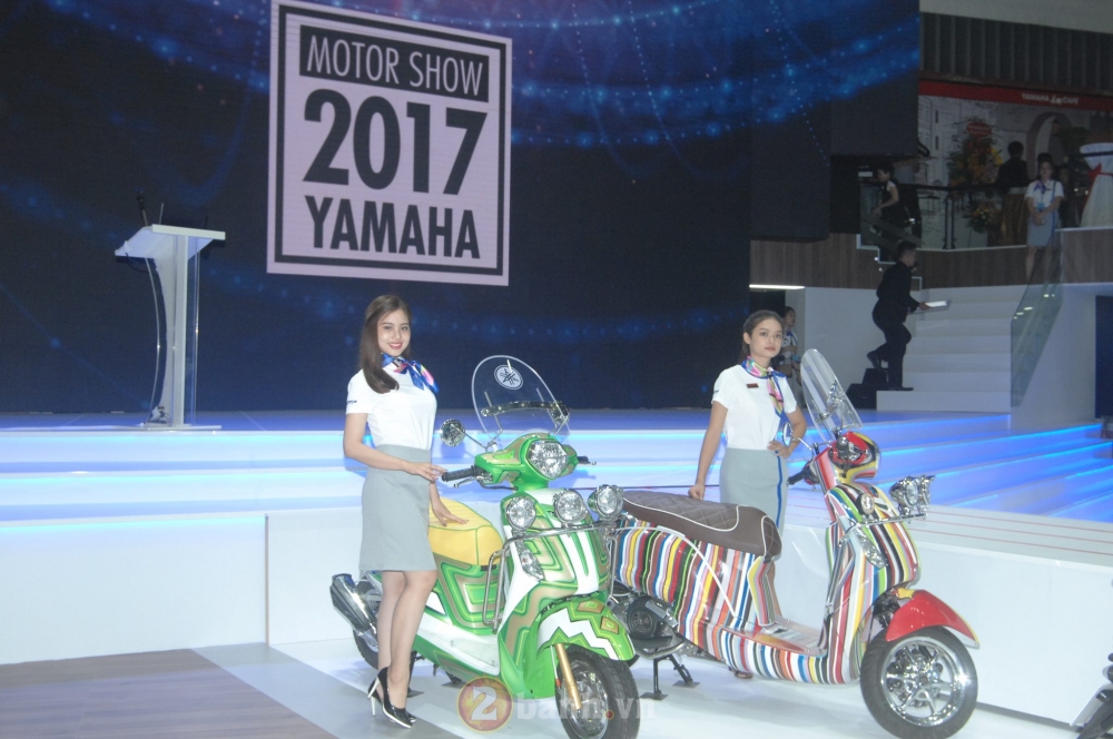Vietnam Motorcycle Show 2017 Khach tham quan co the chiem nguong ve dep cua gan 20 mau xe Yamaha - 4