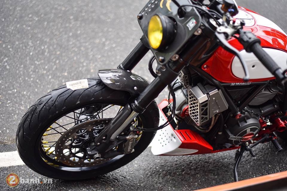 Ducati Scrambler noi loan voi phong cach Tracker mang ten Brat Racer - 2