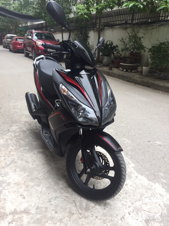 Rao ban Honda Air blade 125fi Black Edition 2015 den mo chinh chu bien HN - 3