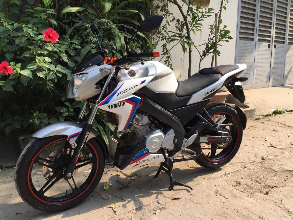 Ban Yamaha Fz150i Trang dang ky 2015