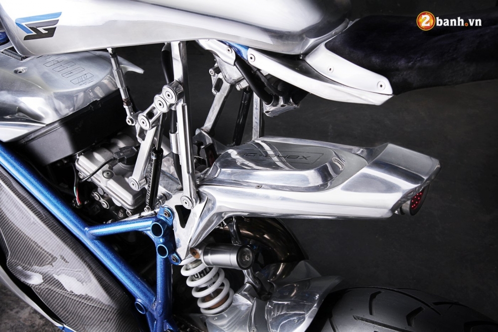 Ducati 848 tuyet pham trong ban do den tu tuong lai - 6