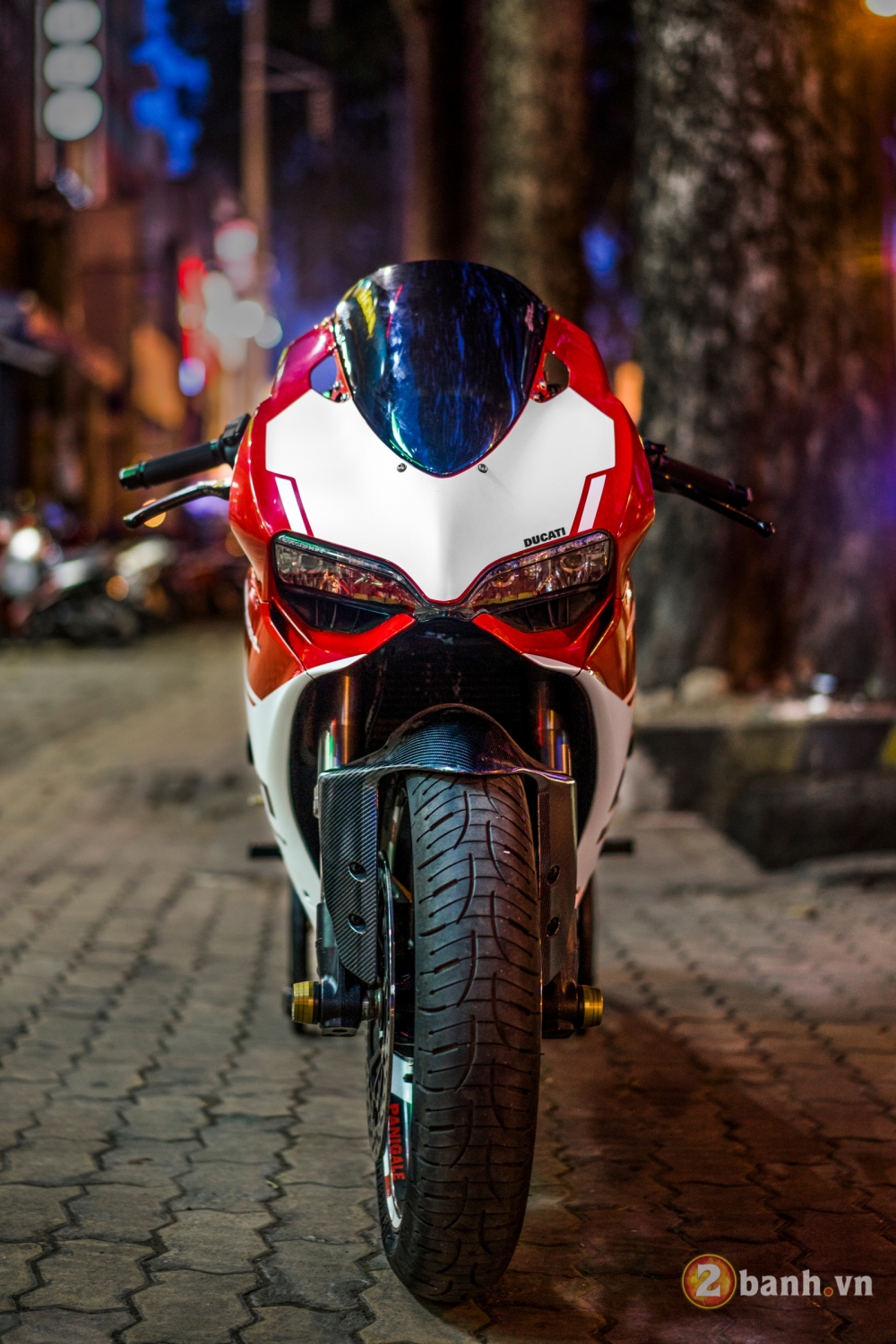 Ducati 899 Panigale phien ban Final Edition kich doc tai Viet Nam - 3