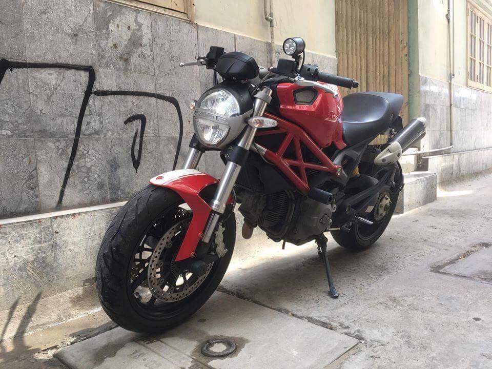 Ducati Monster 796 Bs 9 nut - 2