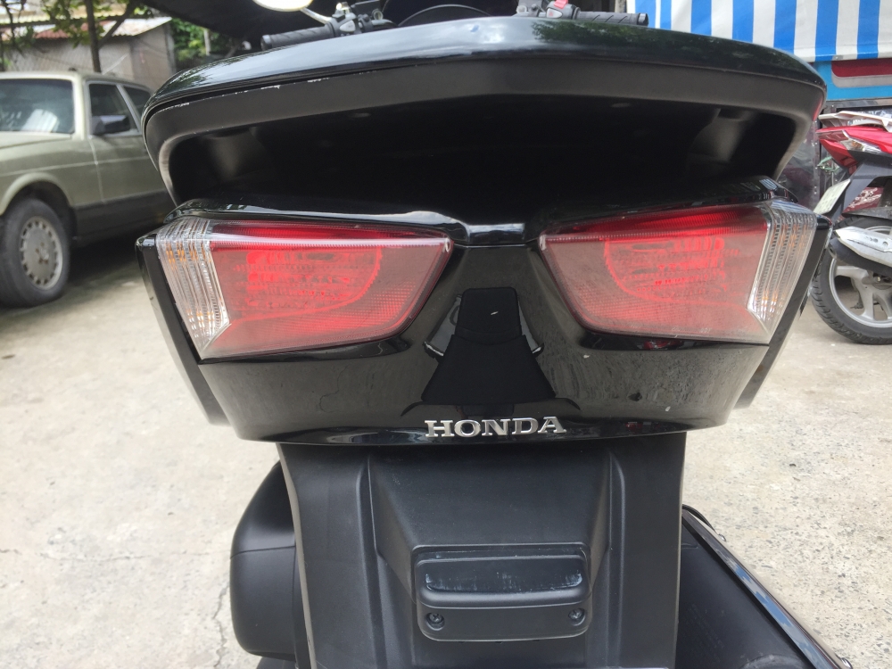 Honda Forza 300 - 4