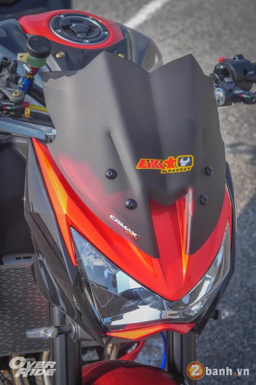 Kawasaki z800 độ đầy mạnh bạo đầy uy lực phong cách tê giác cam