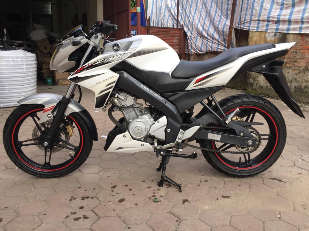 Ban Yamaha Fz150i Trang Xe dang ki 2014