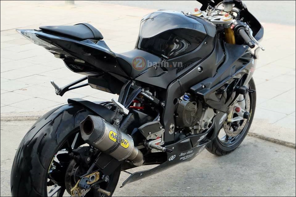 BMW S1000RR cang det cung phien ban Full black Limited - 8