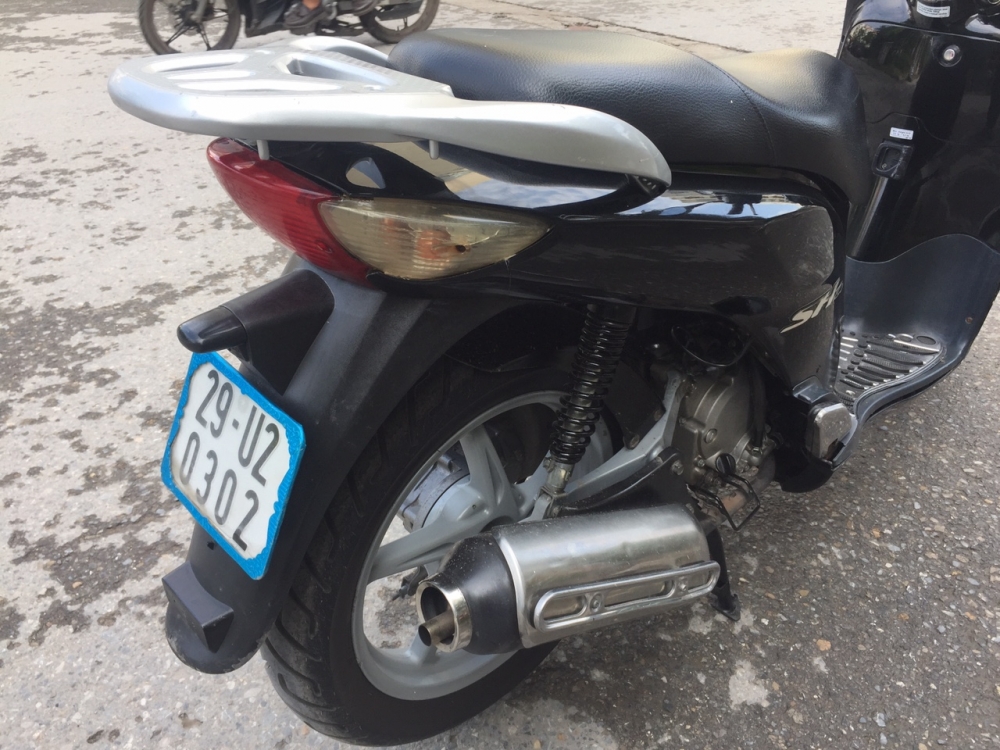 Can ban Honda Sh 150 che thuong Den bien Hn 29U may nguyen thuy 31tr - 3