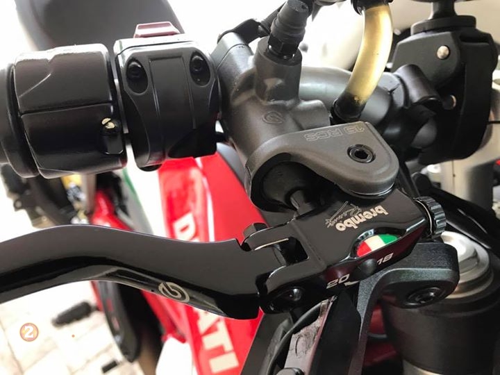 Ducati Hypermotard 939 ve dep duoc hoan chinh sau khi qua tay biker Thai - 4