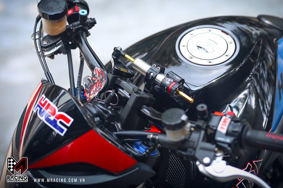 Honda CB1000R hung han trong bo canh ca map Shark - 3