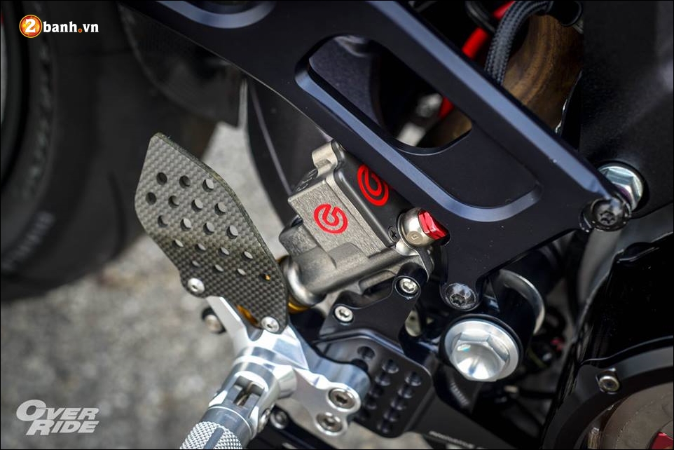 Ducati Monster 795 do khung den tu do choi hang nang - 19
