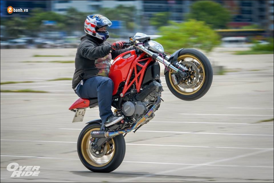 Ducati Monster 795 do quai thu danh bong ten tuoi nha Ducati - 22