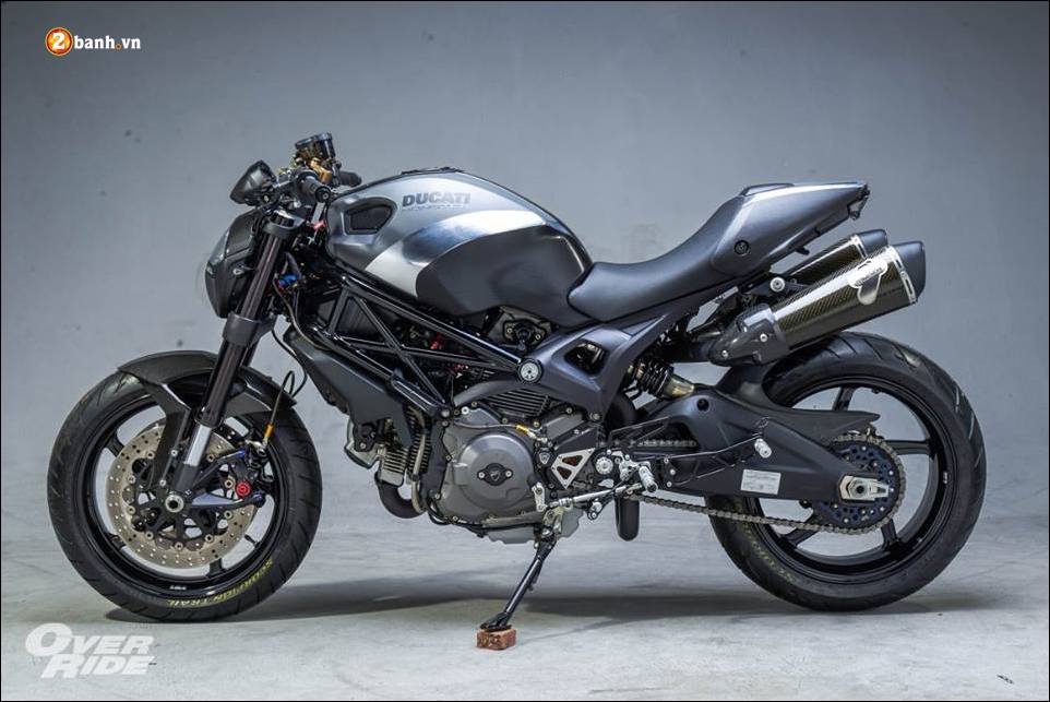 Ducati Monster 795 do tao bao cung y tuong Black Demon - 20