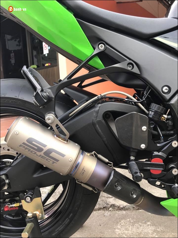 Kawasaki Ninja ZX10R do nang cap nhe cung trang bi toi tan - 13