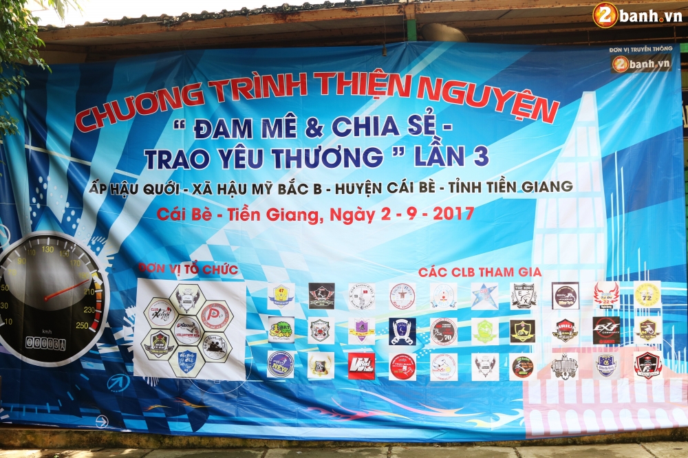 Team Exciter Volunteer HCM Dam me chia se trao yeu thuong lan III - 3