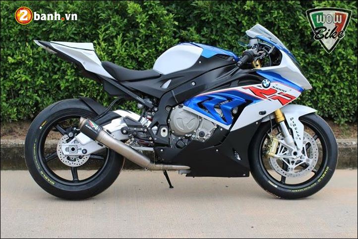 BMW S1000RR ban do bien chat voi dan chan sieu nhe BST Carbon - 3