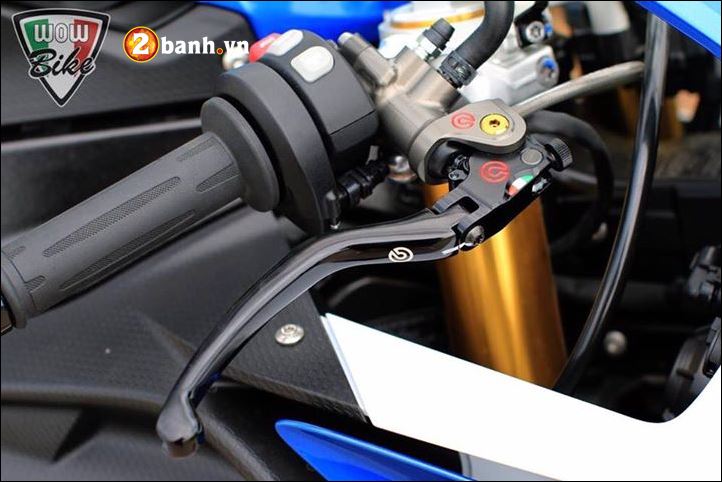 BMW S1000RR ban do bien chat voi dan chan sieu nhe BST Carbon - 4