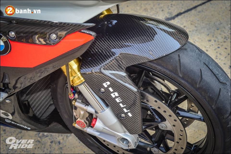 BMW S1000RR Tho san bien ca mang ten Shark Carbon - 14