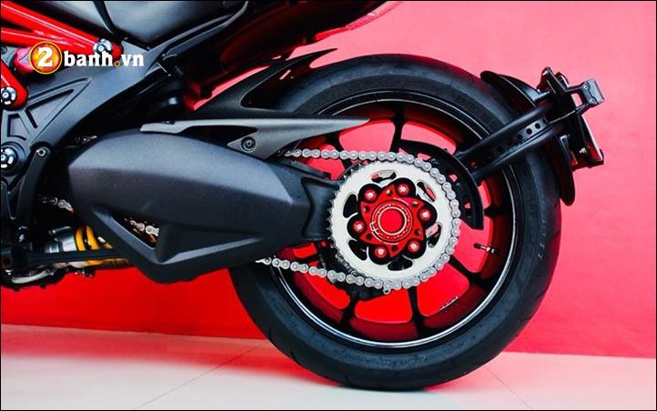 Ducati Diavel ban do toi tan mang ten Red Carbon Facelift - 13