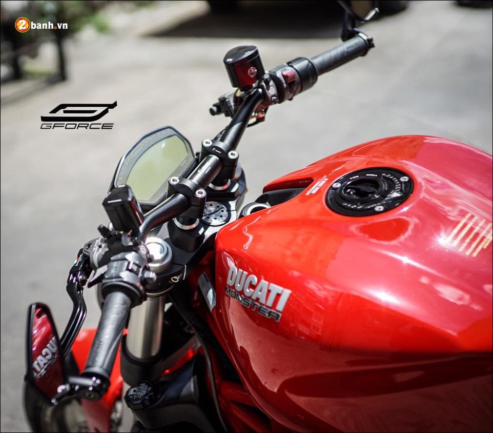 Ducati Monster 821 cuong hoa thanh cong qua dan chan sieu nhe