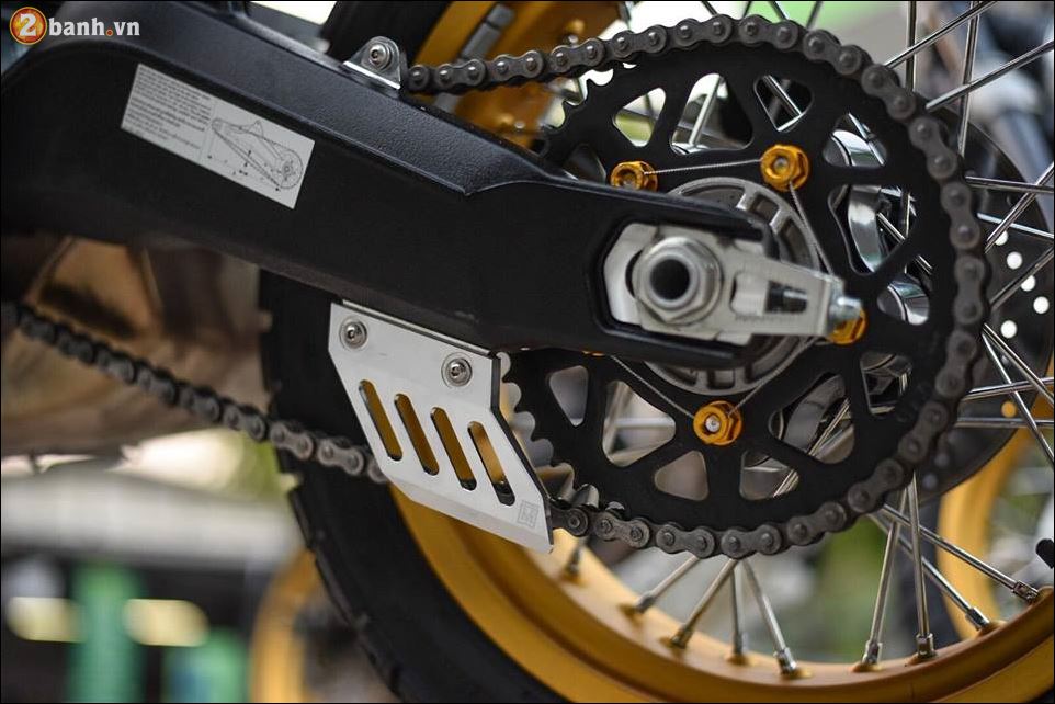 Ducati scrambler Desert sled dep me ly qua tay do Mugello danh tieng - 11