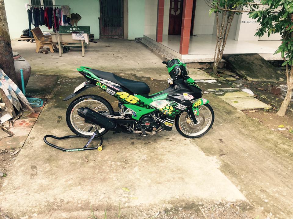 Exciter 150 do an tuong voi phong cach chu rua AGV - 4