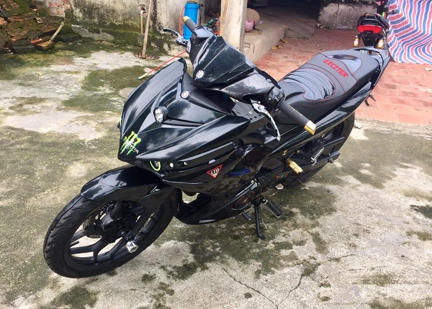 Exciter 150 do ngau nhu sieu xe Batman cua biker Thai Nguyen - 4