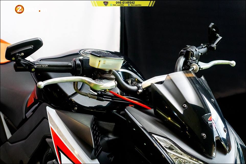 Kawasaki Z1000 Nakebike than thanh dung nghia ngay tu thuo khai sinh - 5