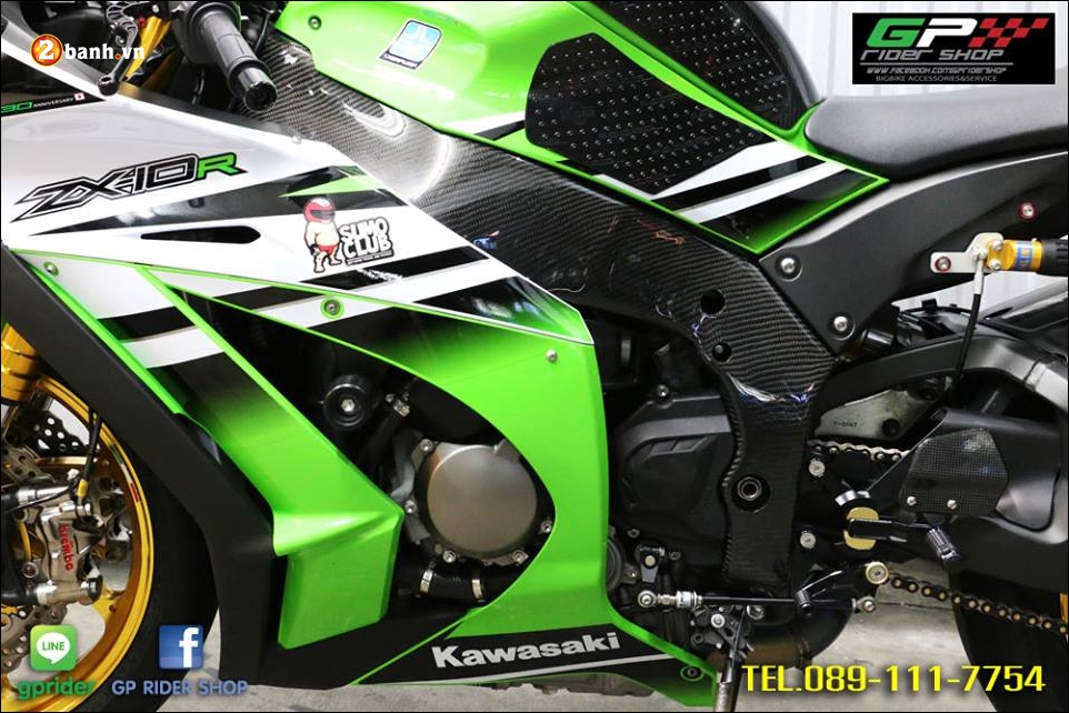 Kawasaki zx-10r độ hoàn thiện đầy mê hoặc cùng option khủng