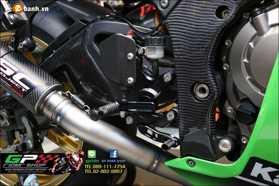 Kawasaki ZX10R do Superbike hang dau trong cuoc chay dua toc do - 12