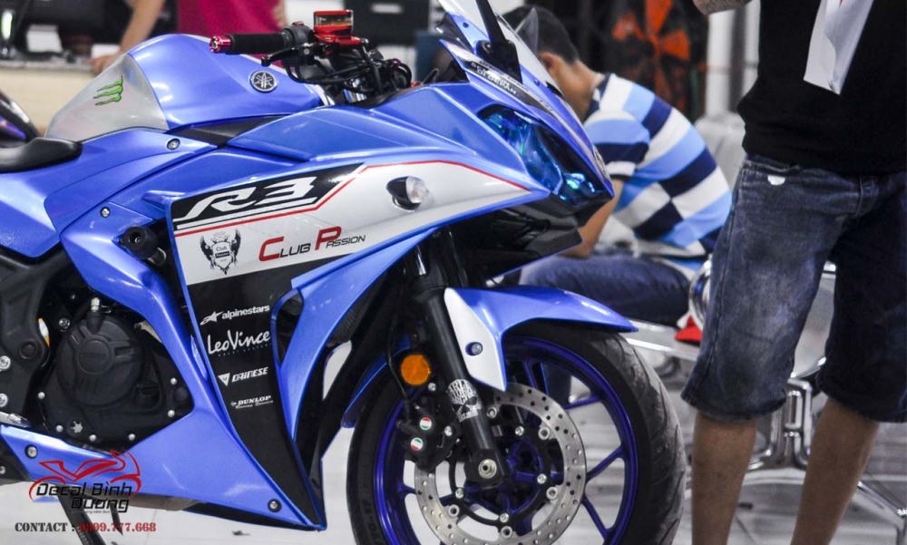 Tem Xe Yamaha YZF R3 Cao Cap Sieu Sang Chanh mat 12 tieng de hoan thanh - 3