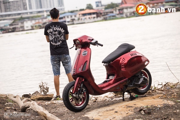 Vespa Sprint 150 do day sang trong cua biker nuoc ban - 11