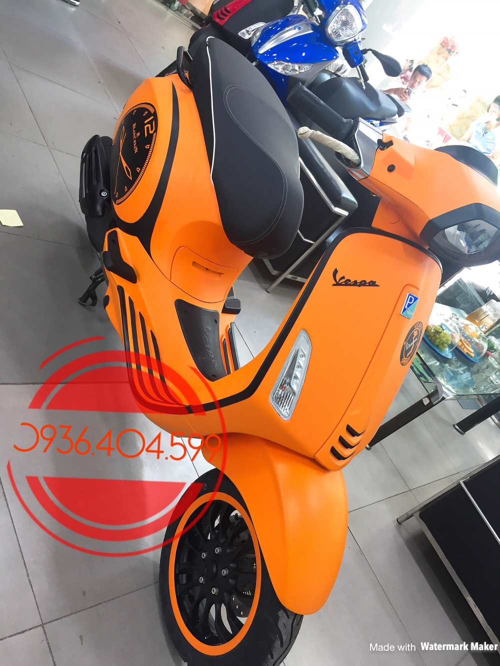 Vespa Sprint Limited Edition - 2