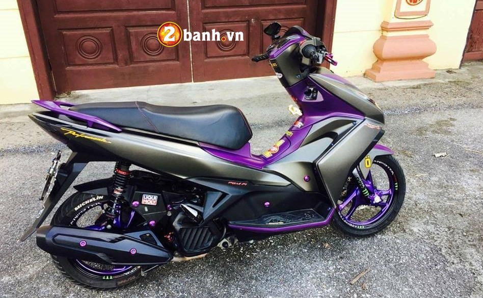 Air Blade 125 do sac tim voi khoi do choi hai hoa cua biker Hung Yen - 3