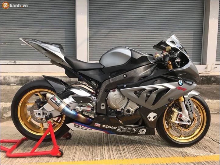 BMW S1000RR ve dep tram tinh qua tong mau xam nham - 15