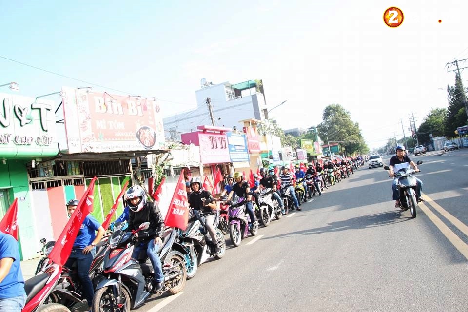 Cong dong biker do ve mung Club Winner Tay Ninh tron I tuoi - 3