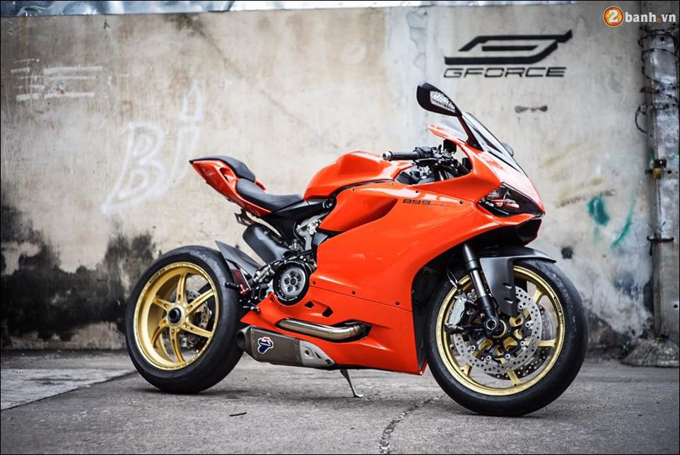 Ducati 899 Panigale dep ao dieu cung Version Lamborghini Aventardor - 9