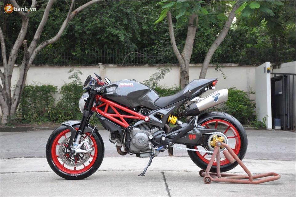 Ducati Monster 796 ban nang cap day tinh te tu Quai vat mot gio Ducati - 17