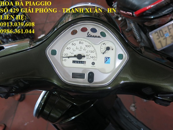 Cach giu mau son xe Vespa LX lau ben va dep - 11