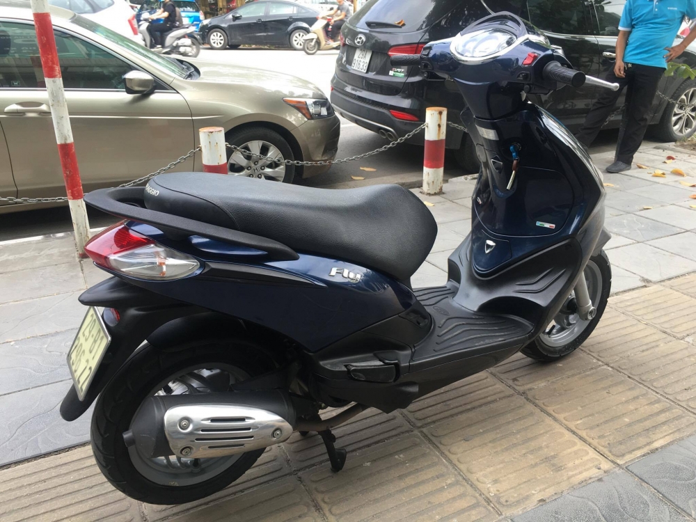 Ban FLY125ie model 2013 bks 29B 29622 di 9k km ban 16tr cho ac co nhu cau tai nha