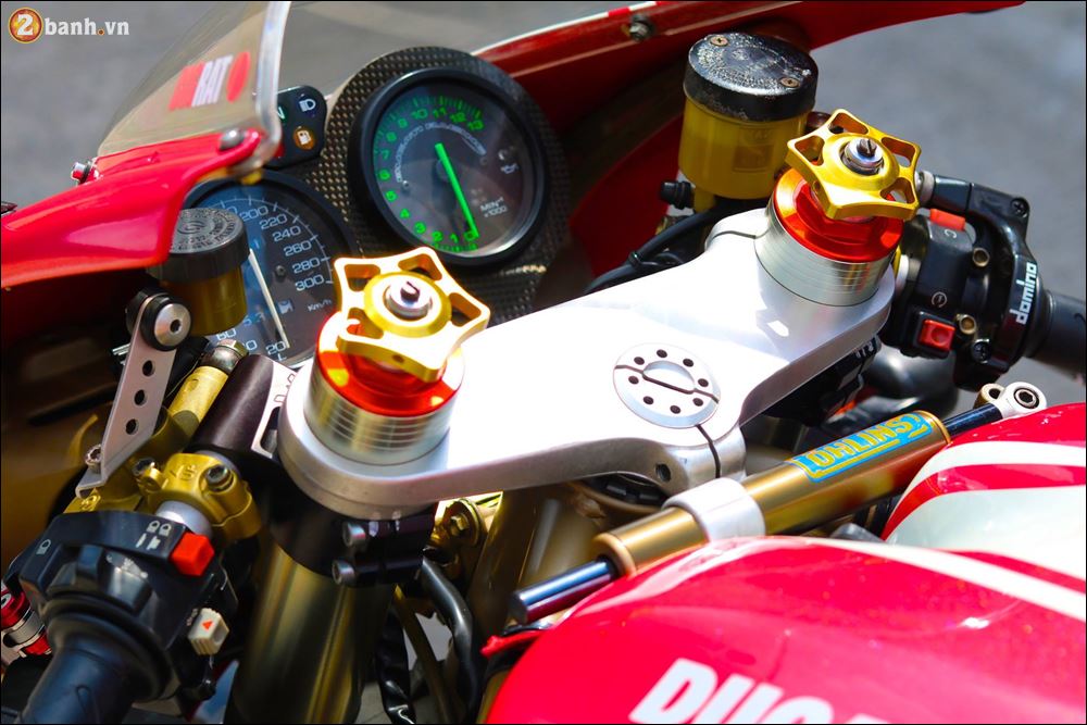 Ducati 996 Hoi sinh huyen thoai trong lang PKL duong dai - 5